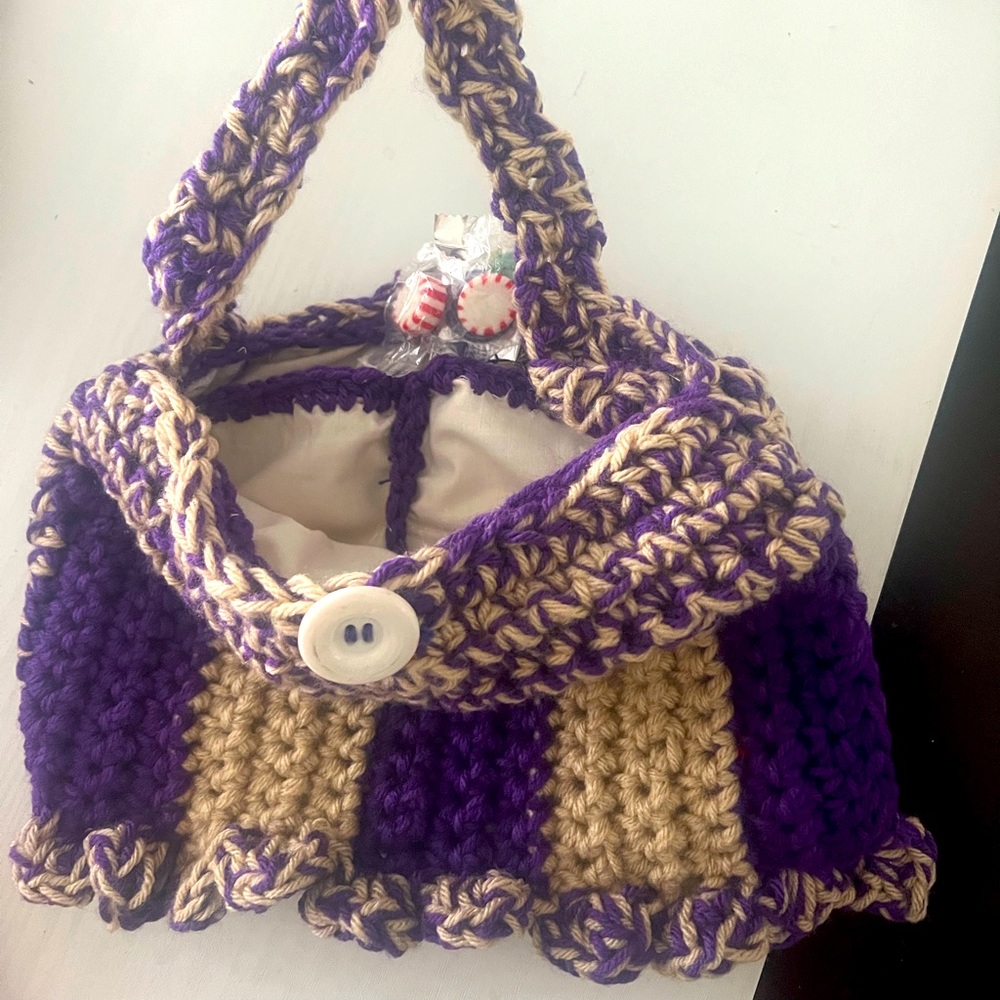 Handmade crochet bags 49ers , Ravens more.